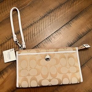 Coach Kyra Signature Zip Wallet (Style No. F47419) New With Tags